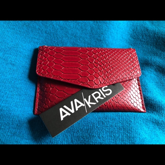 🔴Ruby Red Purse👛 - Picture 1 of 6